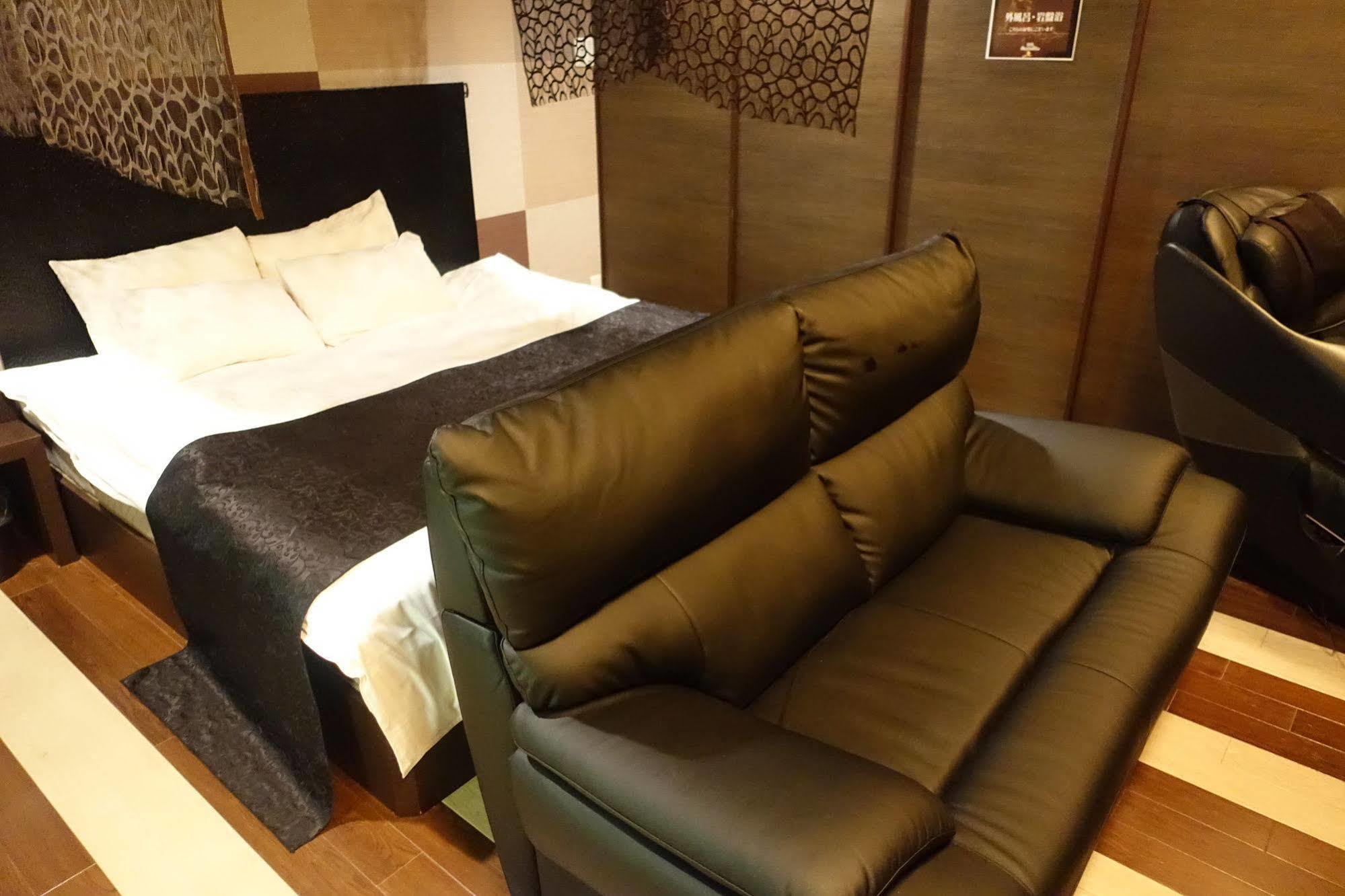 ホテル ポルト 男塾ホテルグループ (Adults Only) Хімедзі Екстер'єр фото